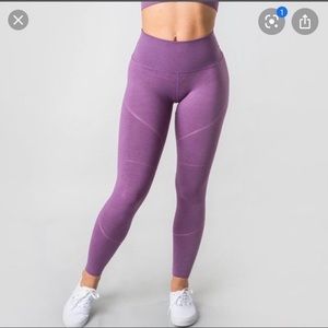 Alphalete ultra violet revival leggings